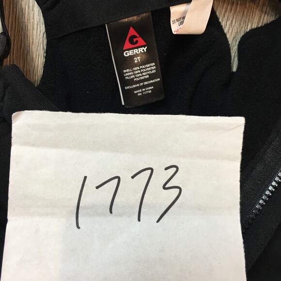 Gerry Black Snow BiB Toddler Size 2T - Picture 7 of 7